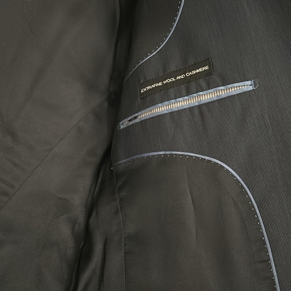 Massimo Dutti Wool and Cashmere Suit Navy Blue - Picture 4 of 15